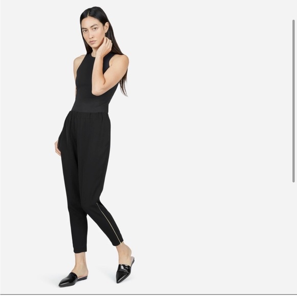 • EVERLANE • Women's Black Japanese GoWeave Jogger Pants Zip Gold Zipper Size 0 - Picture 1 of 5